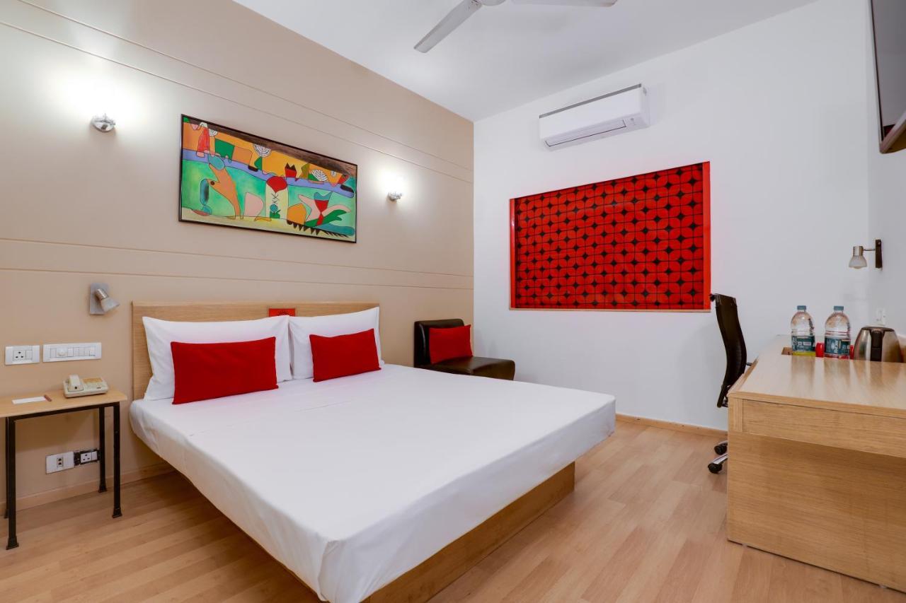 Red Fox By Lemon Tree Hotels, East Delhi Exterior foto