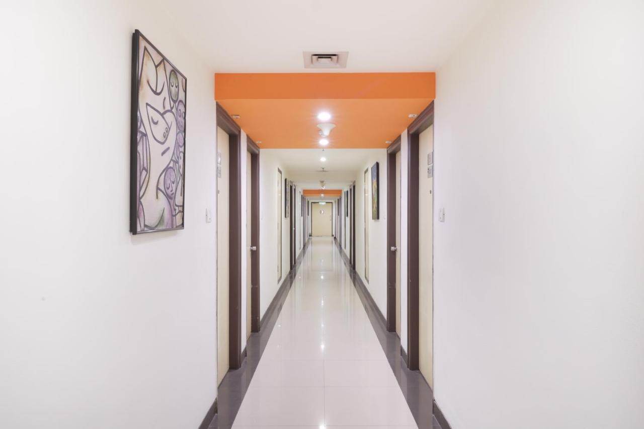 Red Fox By Lemon Tree Hotels, East Delhi Exterior foto